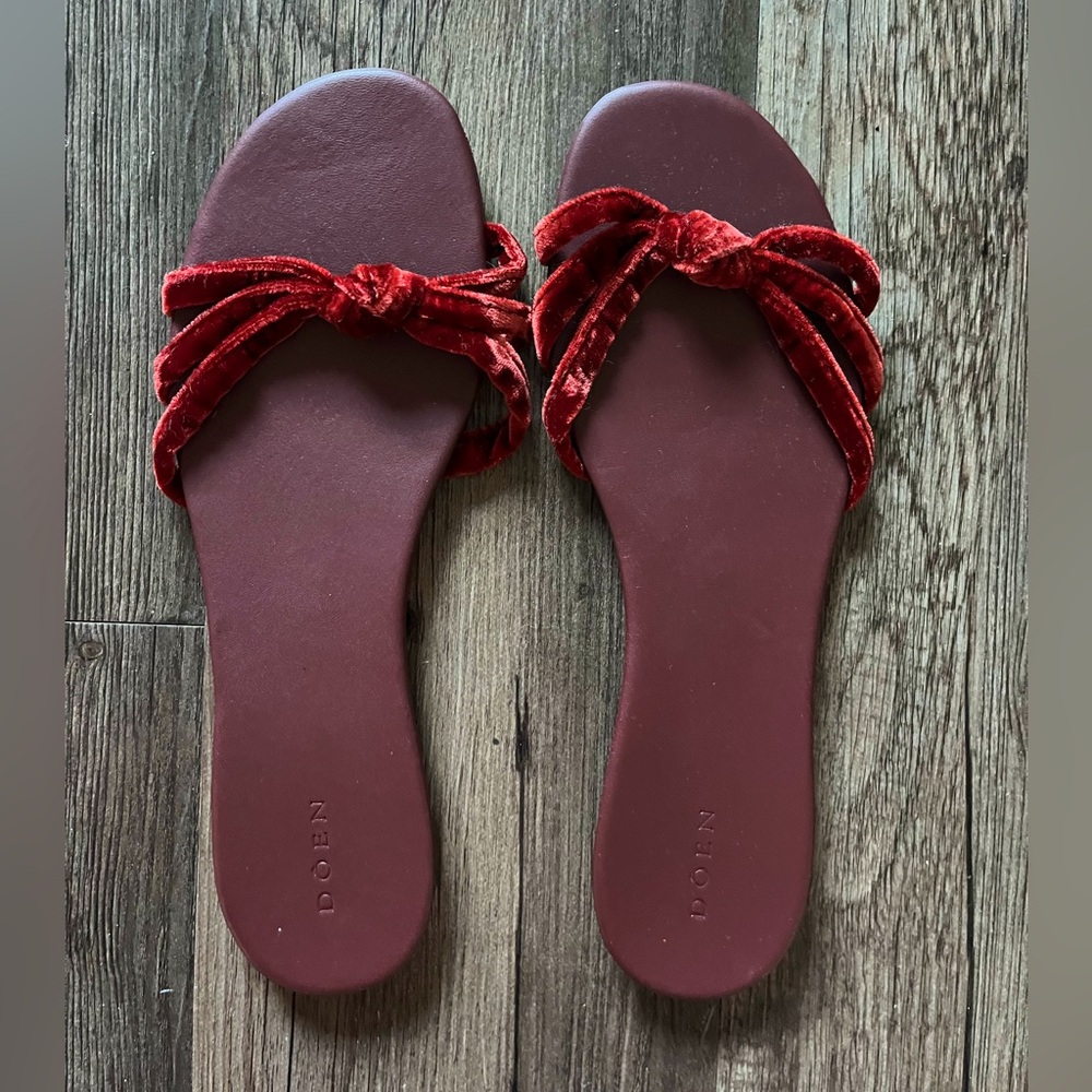 Doen Red Velvet Sandals